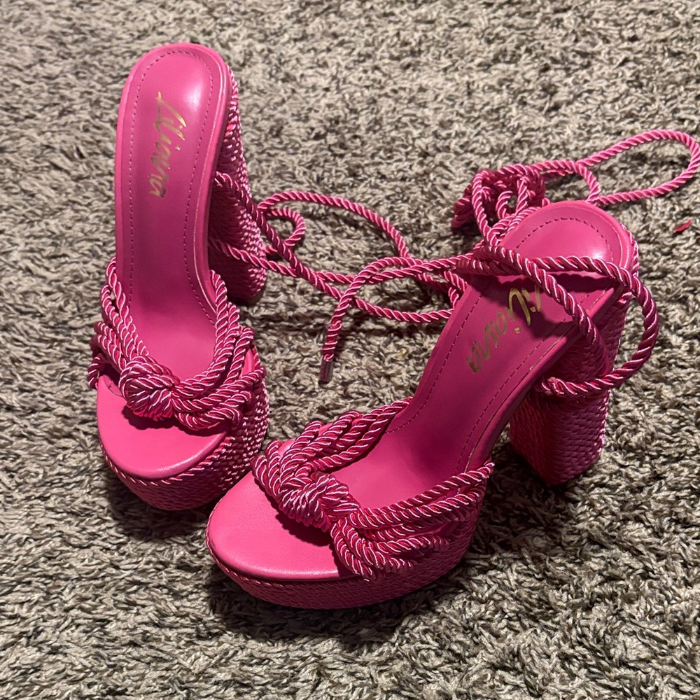 Liliana Fuchsia Braided Heels